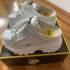 Buffalo London Women's Classic White Sneakers